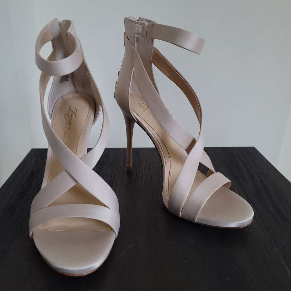 Vince Camuto Imagine (IM-Devin) Satin Heels 8M